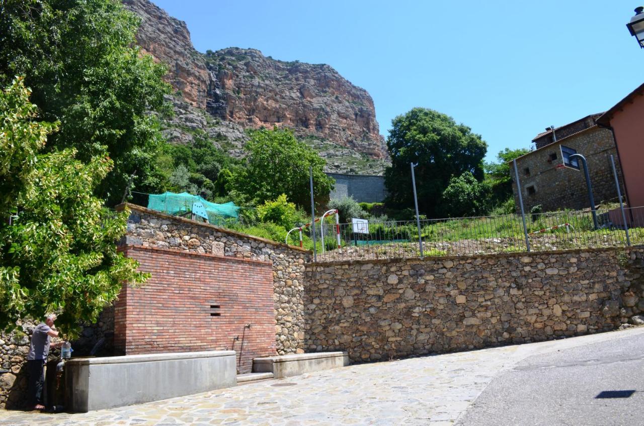 Casa Corroncui Villa Sant Marti de Canals ภายนอก รูปภาพ